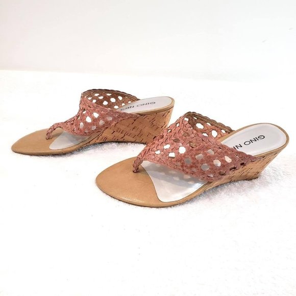 Gino Nicci Woman's Sz 6.5 Taupe espadrilles - Picture 4 of 9